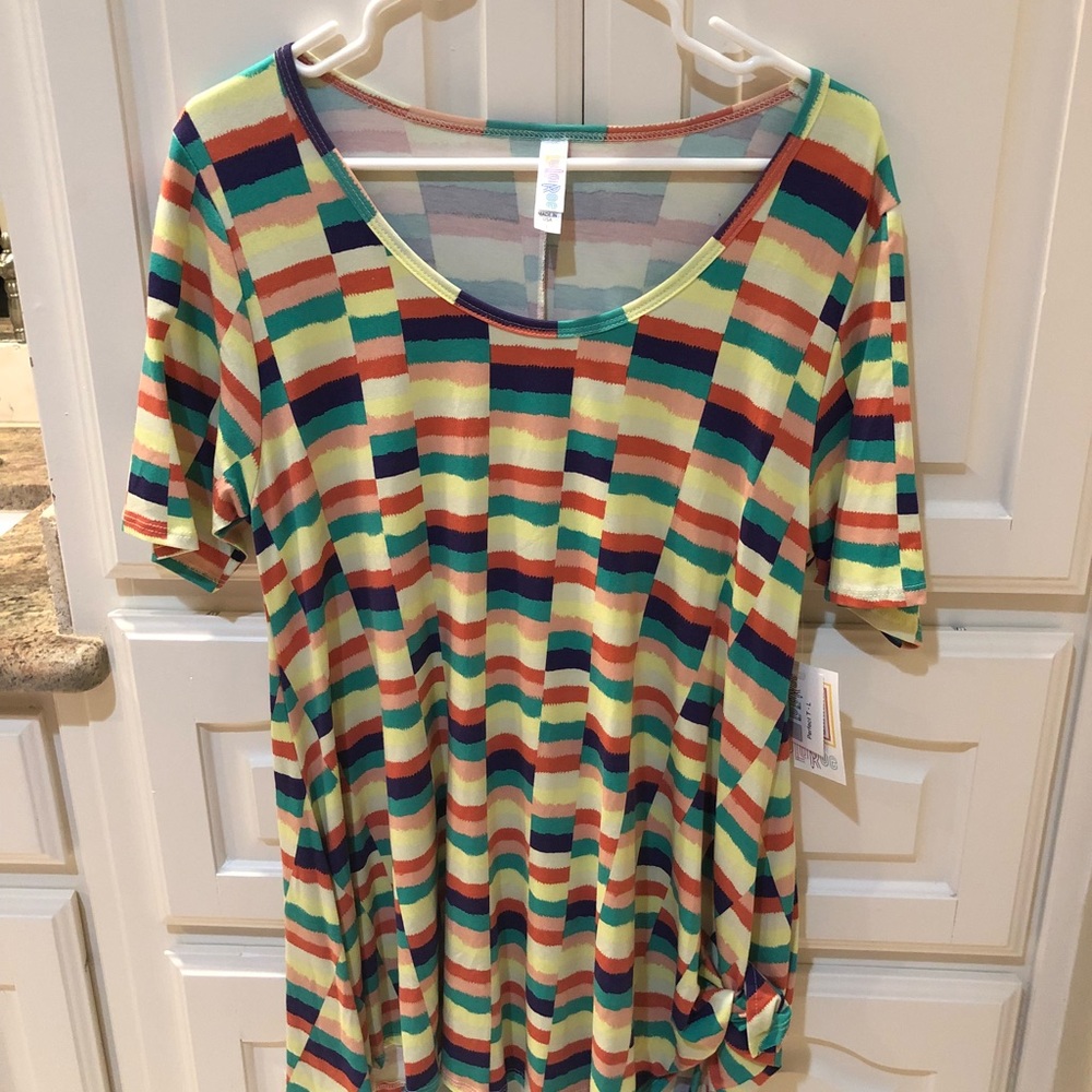 Lularoe Perfect T